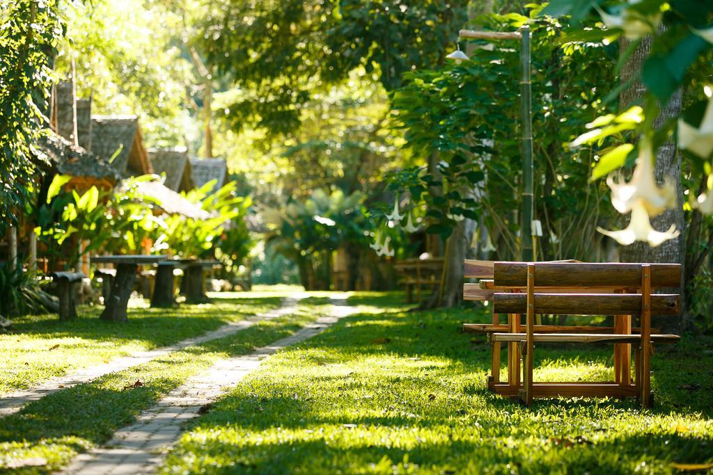 Baan Pai Riverside Resort Bagian luar foto